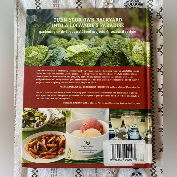 "One-Block Feast" Hardcover Cookbook - Picture 3 of 3